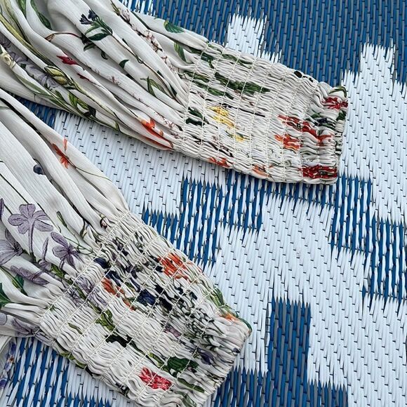 Alexis Elsa top in botanical cream - Picture 8 of 10